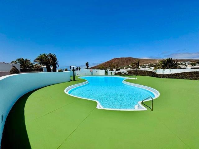 Lovely Villa Nico Playa Blanca, Hot Tub, Communal Pool Екстериор снимка
