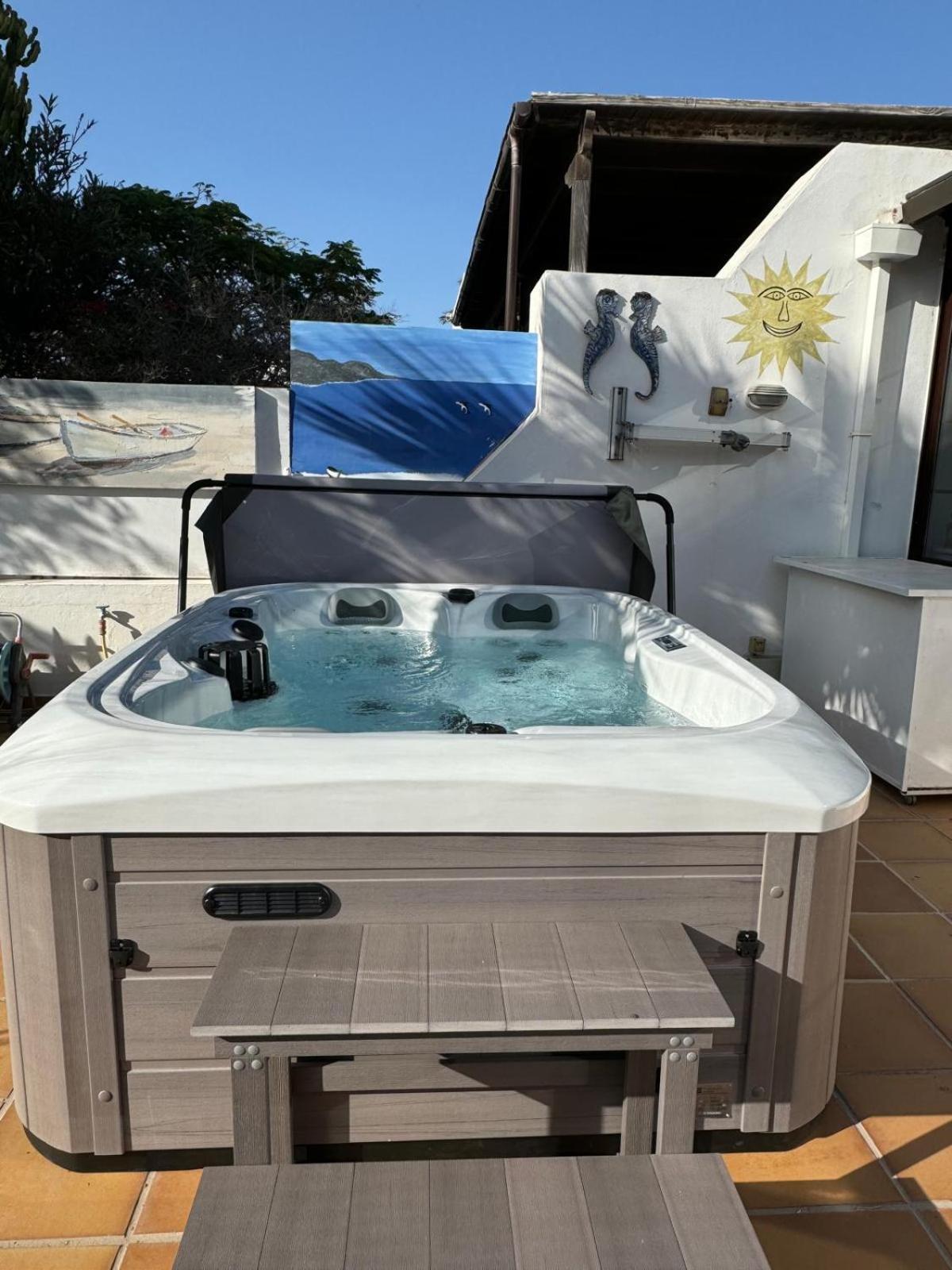 Lovely Villa Nico Playa Blanca, Hot Tub, Communal Pool Екстериор снимка